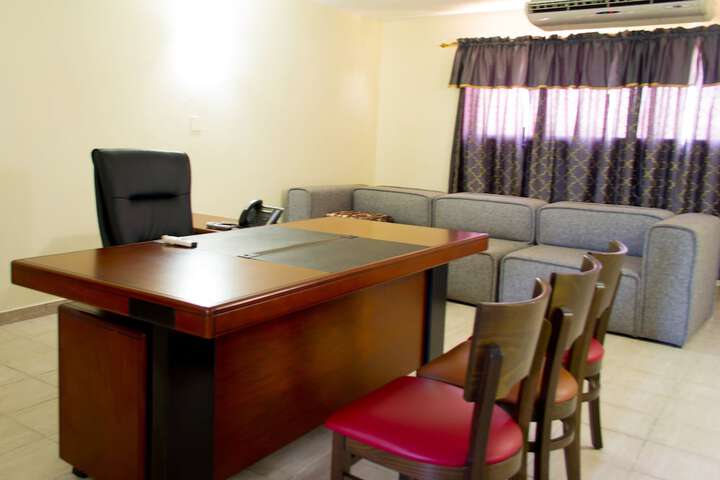 Room 17 of 41