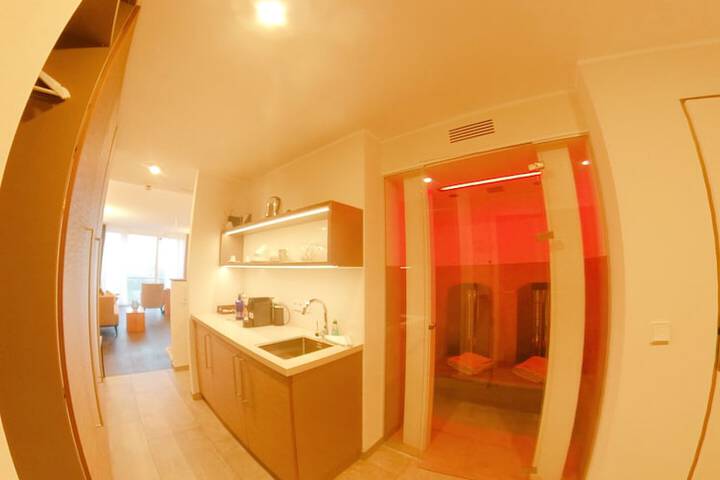 Room 25 of 59