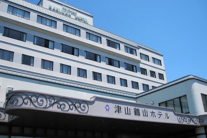 Tsuyama Kakuzan Hotel