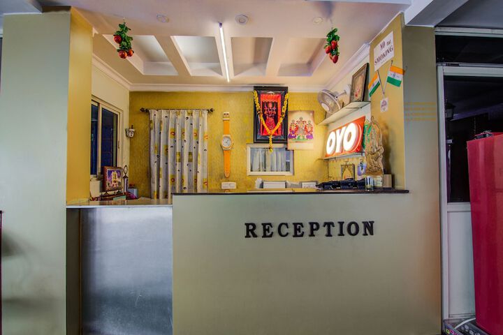 OYO 14910 Sri Ganesh Swathi Residency