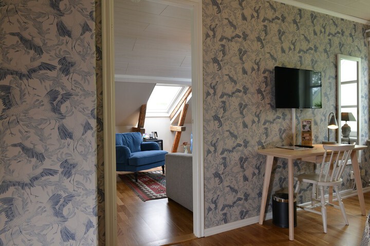 Room 15 of 83