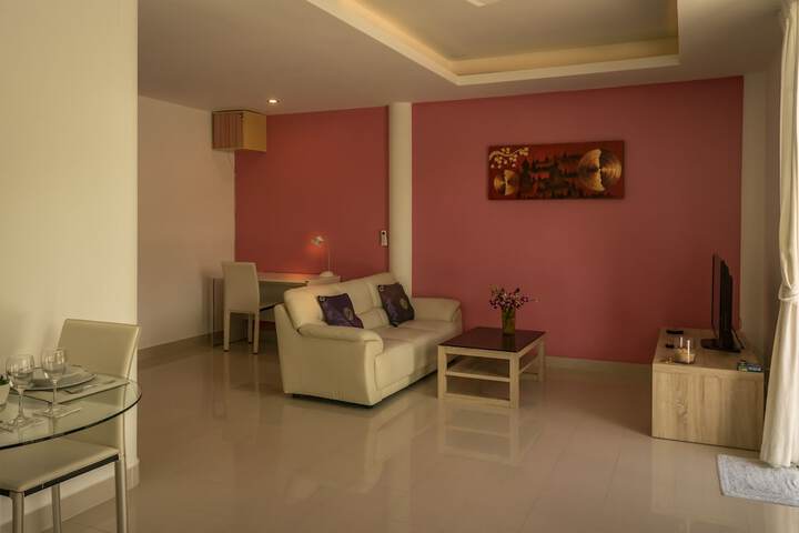 Room 10 of 32