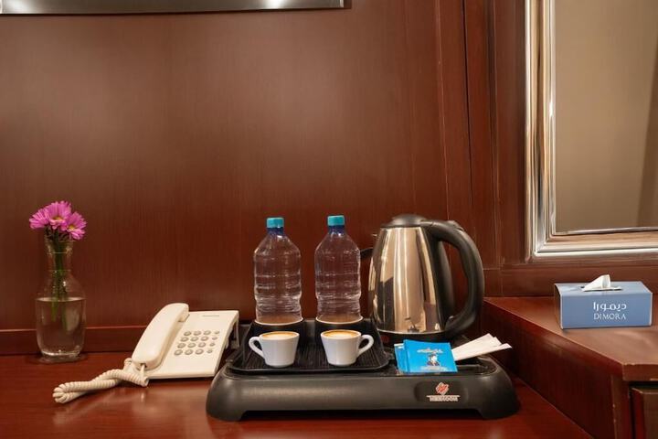 Breakfast/Coffee Service 13 of 17