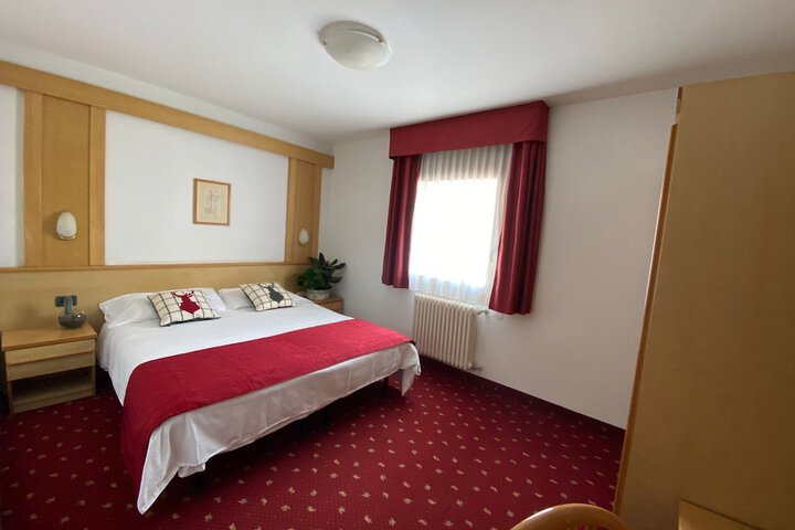 Room 10 of 57