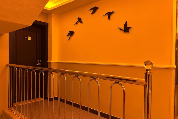 Ballroom/Hall 66 of 85