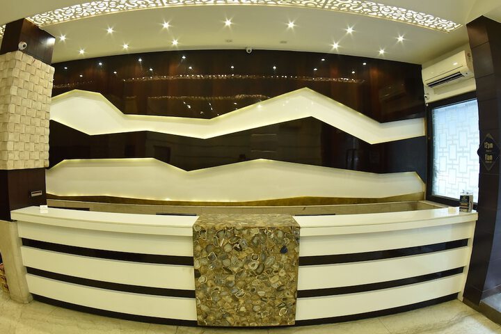 Hotel Interior 7 of 40