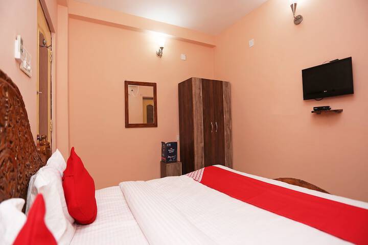 Room 13 of 19