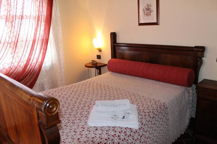 Room 7 of 35