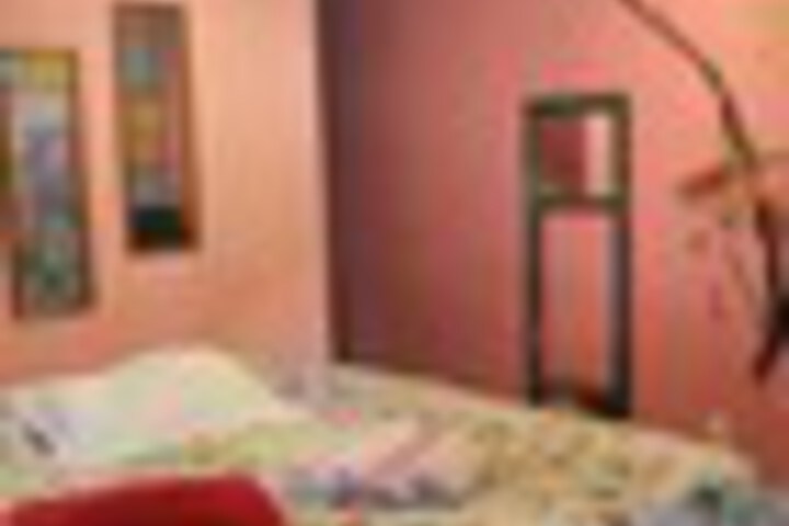 Room 8 of 114