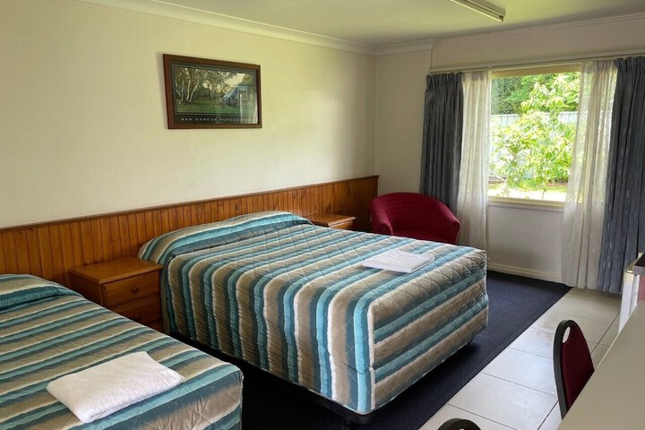 Room 8 of 24