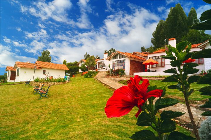 Hotel Cabañas San Cayetano in Paipa