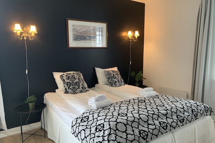 Room 7 of 62
