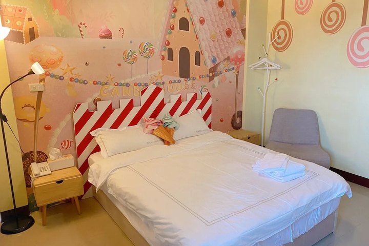 Room 3 of 14