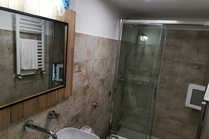 Bath Photo