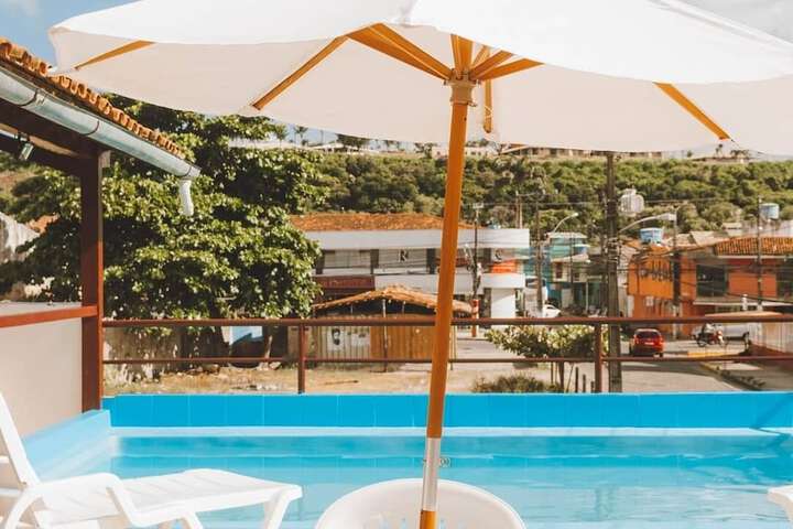 Pool 4 of 7