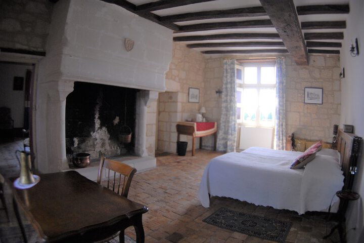 Room 6 of 36