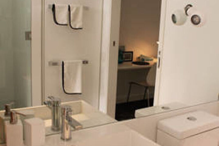 Room 20 of 34
