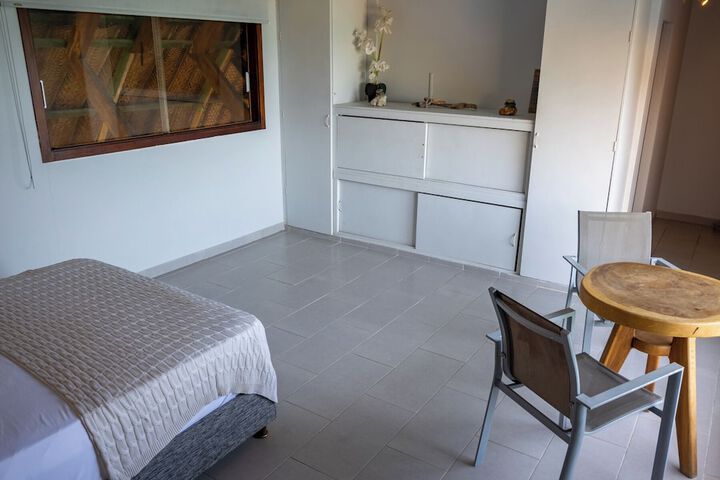Room 9 of 55