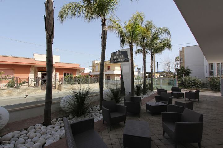 Hotel 85 of 89