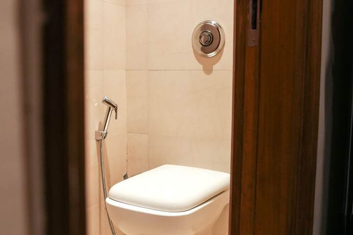 Room 60 of 114