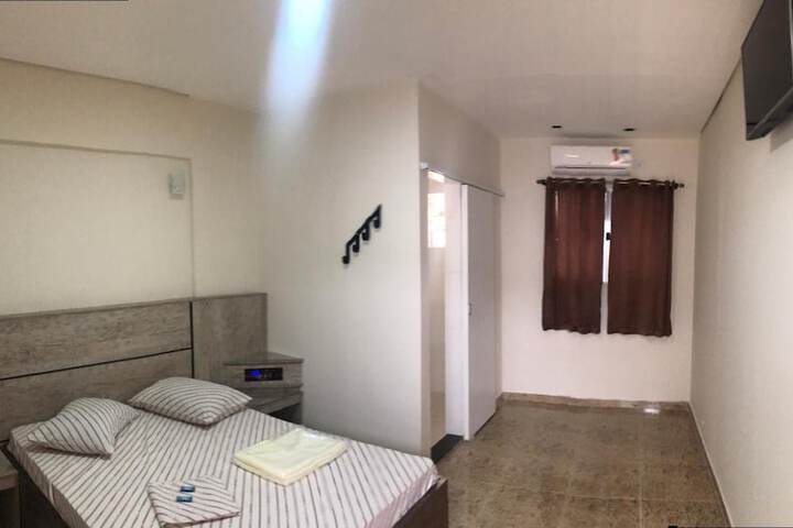 Room 14 of 29