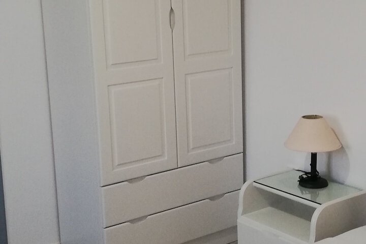 Room 3 of 61