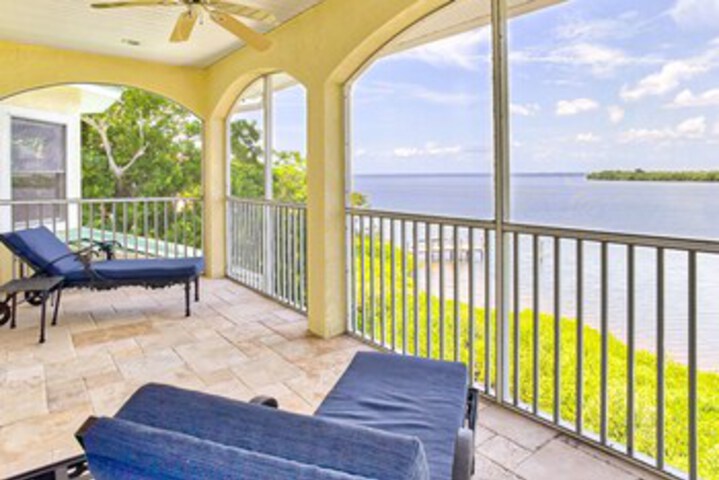 Terrace/Patio 2 of 43