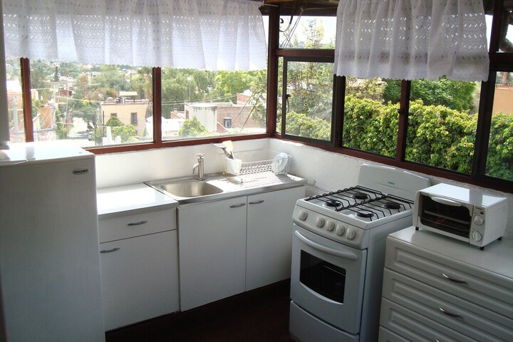 Room 6 of 39