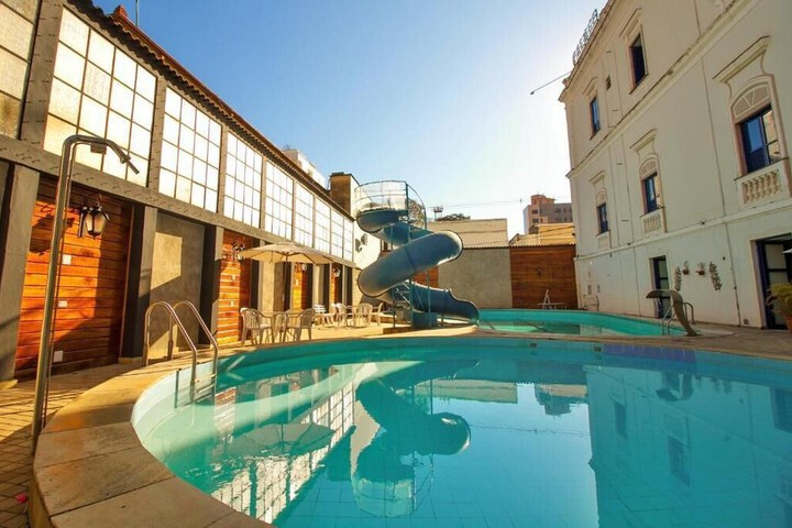 Pool 12 of 45