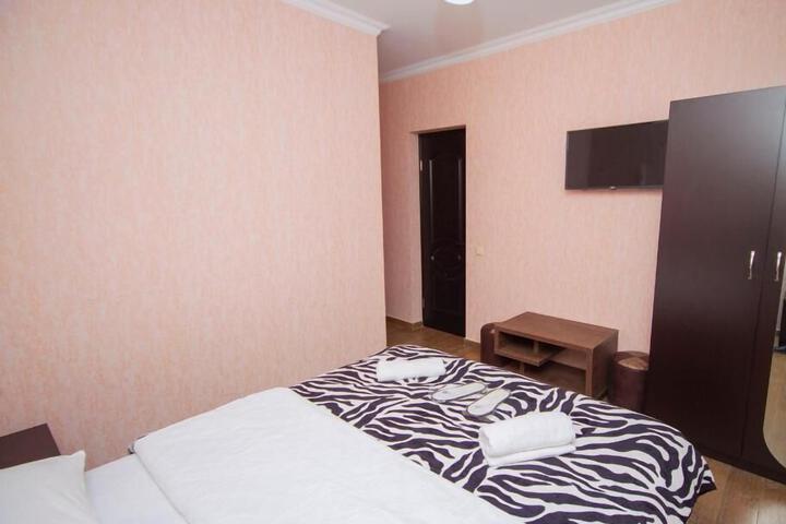 Room 40 of 50
