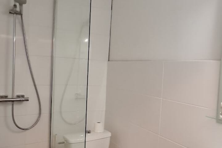 Room 19 of 62