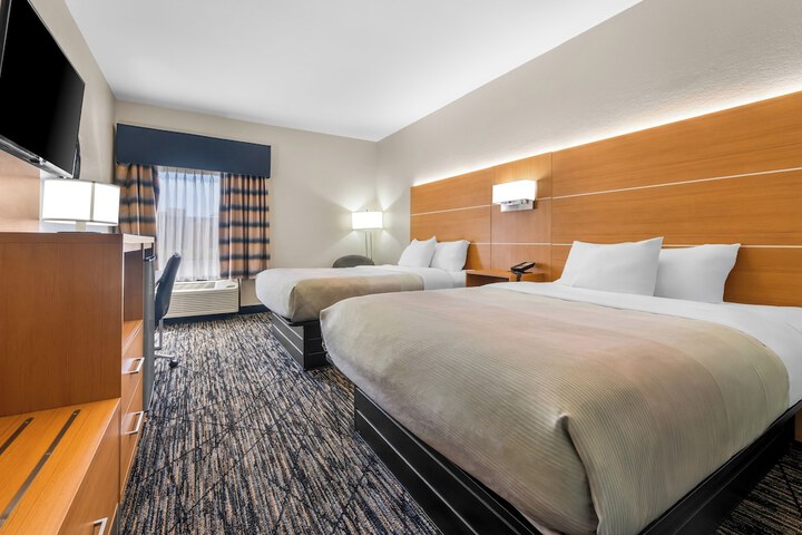 Room 15 of 35