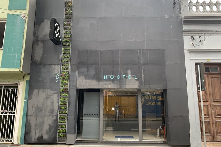 Hotel 6 of 128