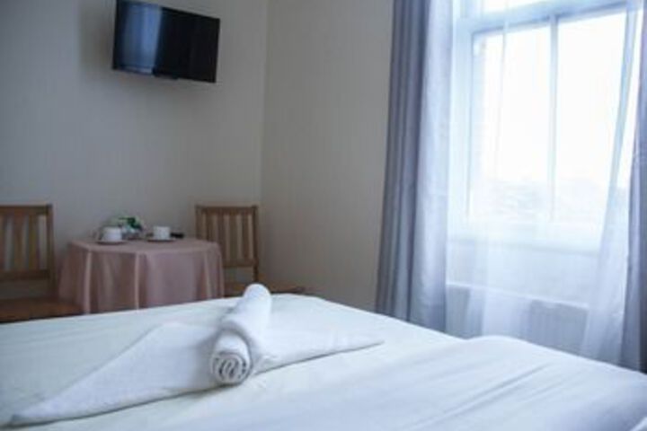 Room 47 of 70