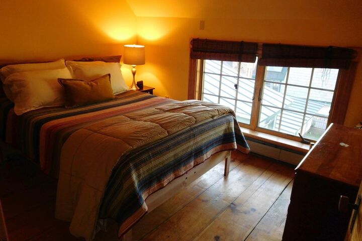 Room 19 of 118