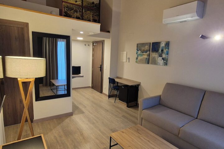 Room 20 of 47