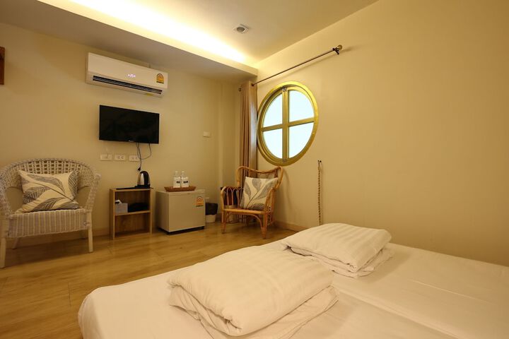 Room 54 of 91