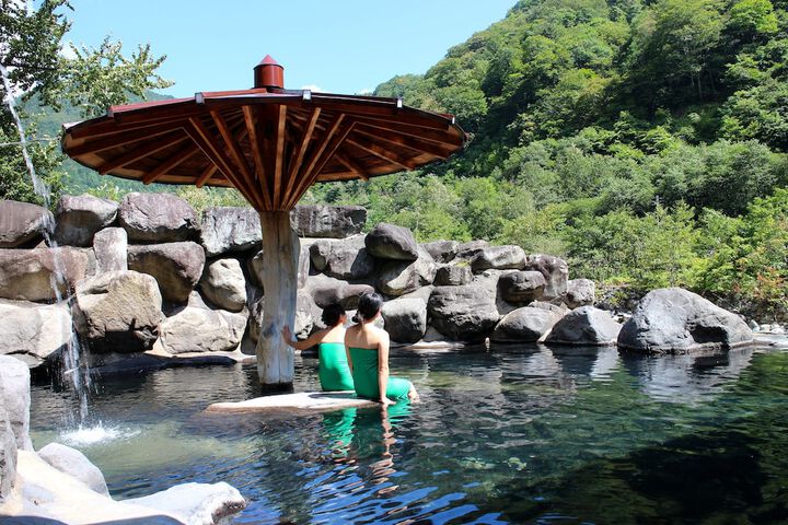 Pool Hotel