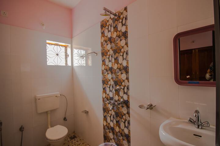 Room 17 of 17