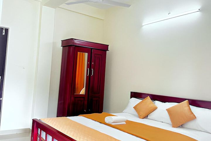 Room 2 of 21