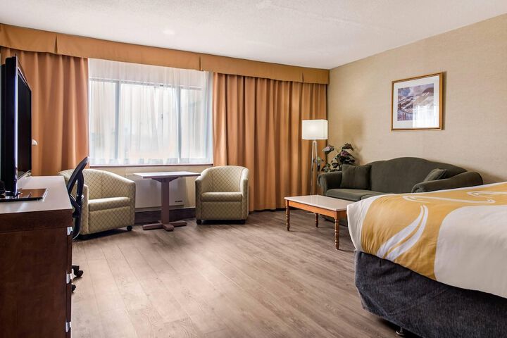 Room 21 of 53