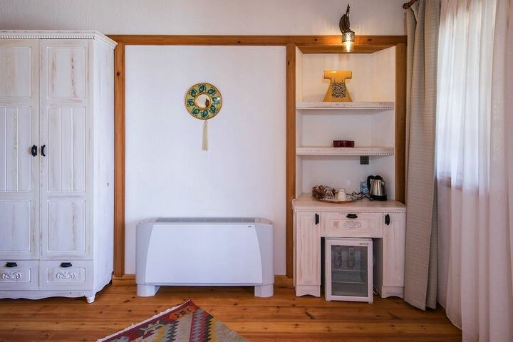 Room 62 of 188