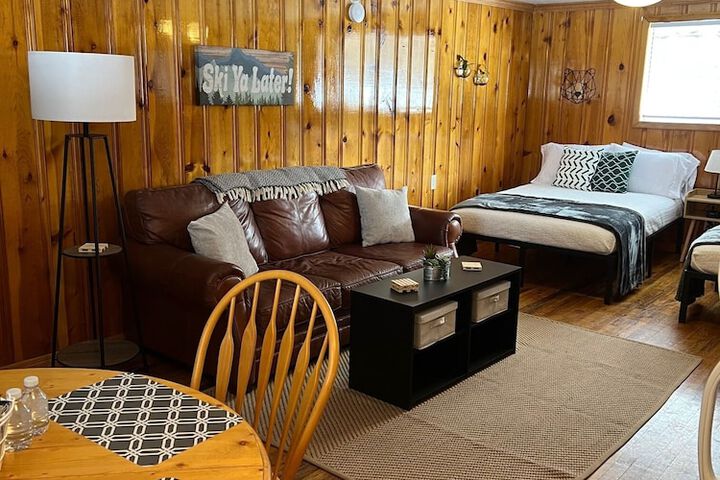 Room 45 of 236