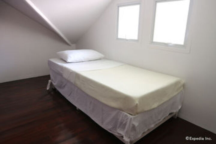 Room 22 of 50