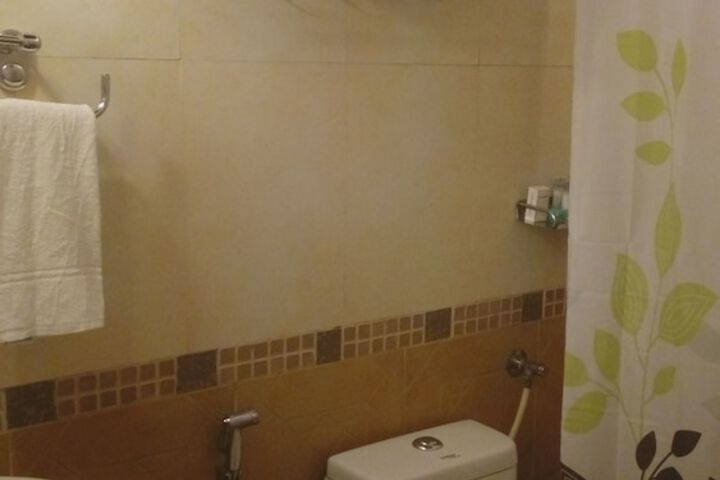 Room 18 of 44