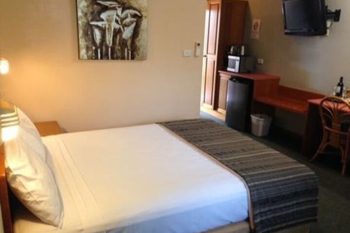 Room 3 of 29