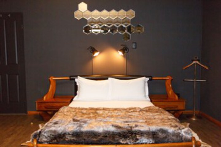 Room 19 of 150