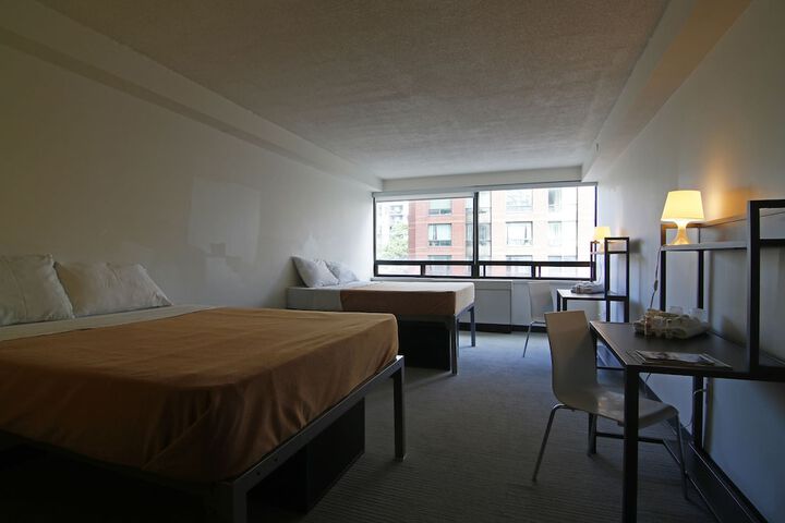 Room 14 of 31