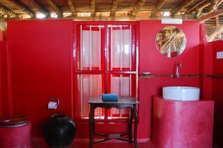 Room 27 of 51