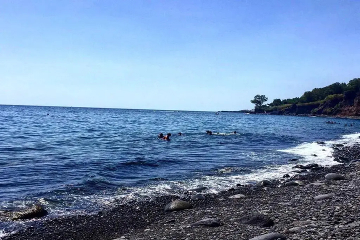 Beach 9 of 11